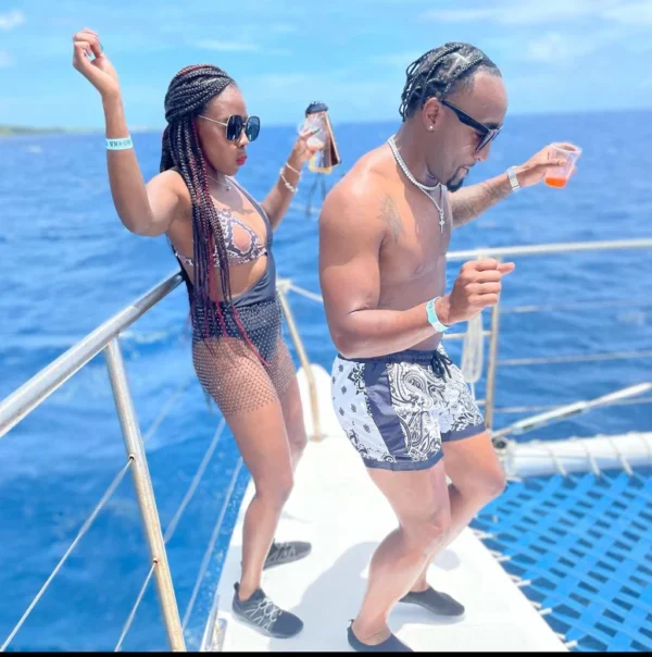 Catamaran Party Boat Cruise (Margaritaville) - Image 6